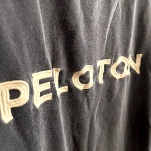 FRENCH TERRY PELTON CREWNECK